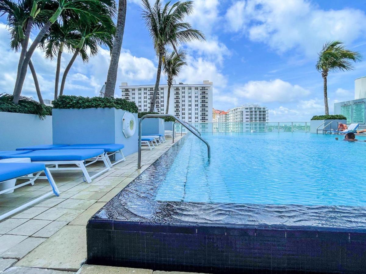 Luxury Well Stocked Se Corner 2Br W Fort Lauderdale W Great Ocean Views Exterior photo