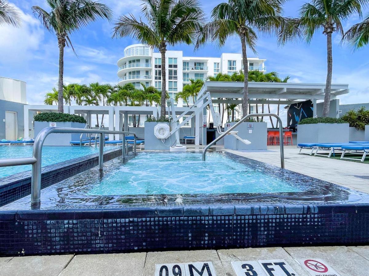 Luxury Well Stocked Se Corner 2Br W Fort Lauderdale W Great Ocean Views Exterior photo